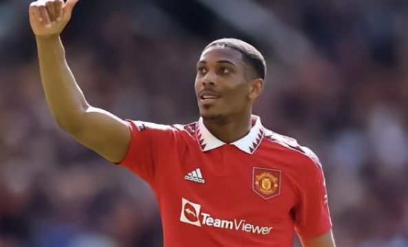 中等球队的 中等球队的